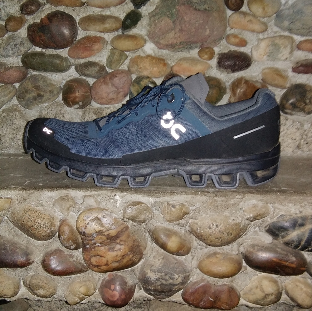 On Running Men's Cloudventure Trail Running Shoes - Black and Blue